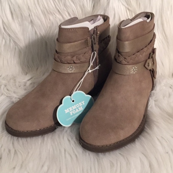 NEW GIRLS BOOTIES - Picture 2 of 3